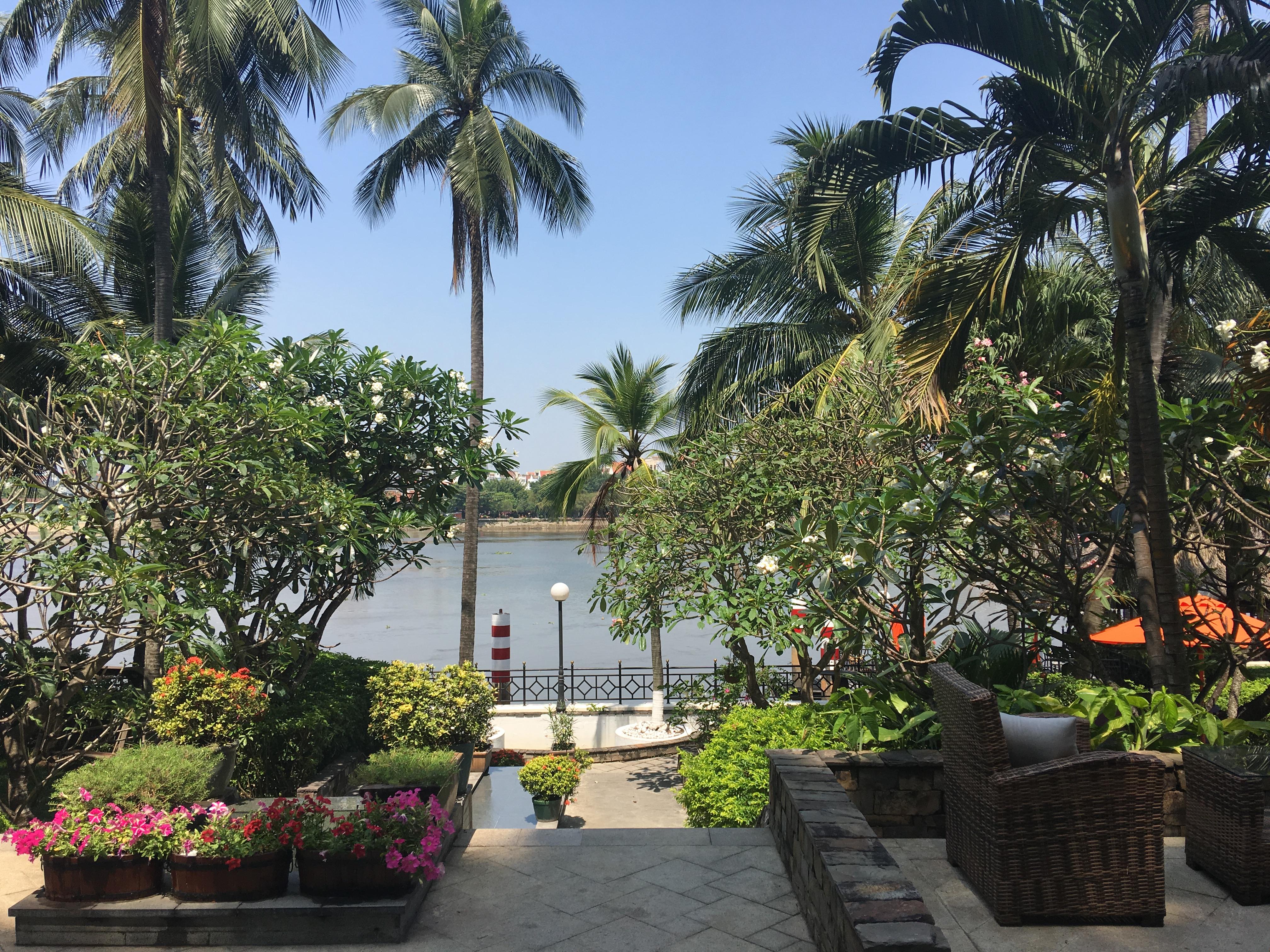 Saigon Domaine Luxury Residences Хошимин Экстерьер фото